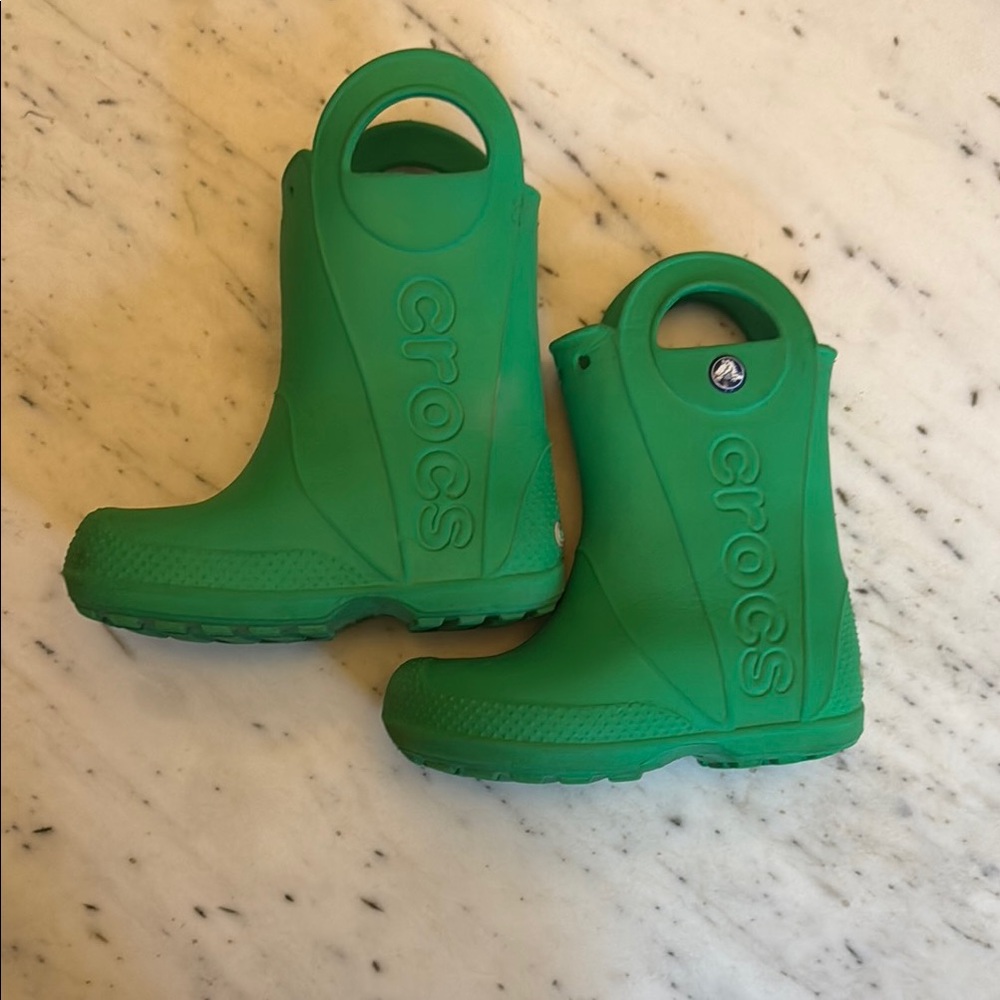 CROCS Kids Vibrant Green Rain Boots